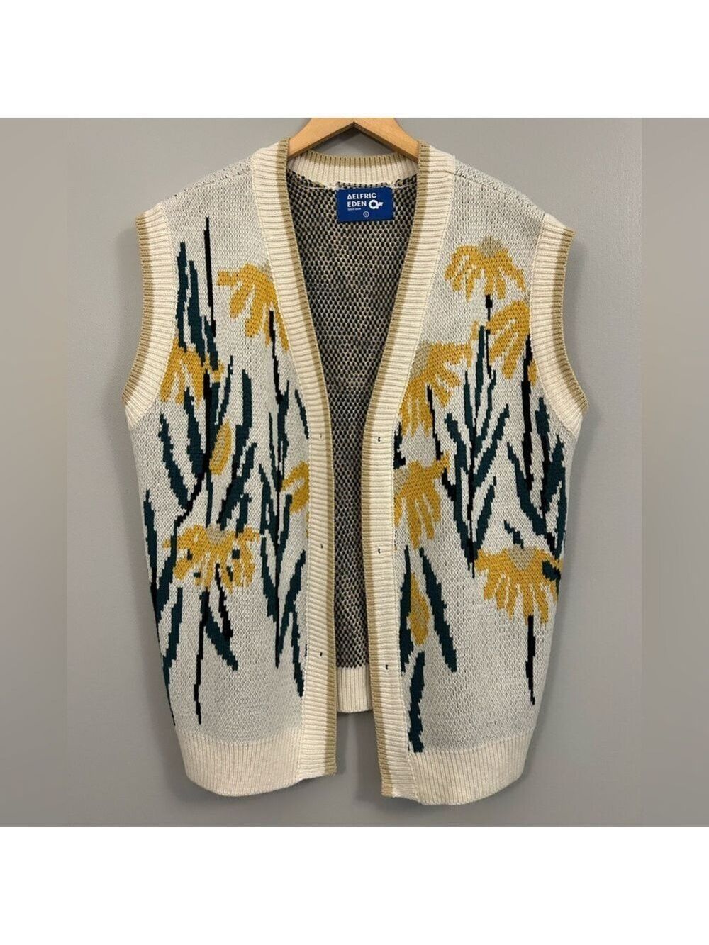 Aelfric Eden Cream Knit Floral Vest with Yellow and Green Motif Large